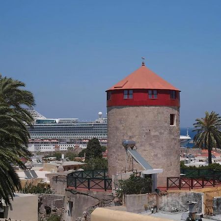 A Medieval Windmill Tower With Magnificent View Rhodes City Εξωτερικό φωτογραφία