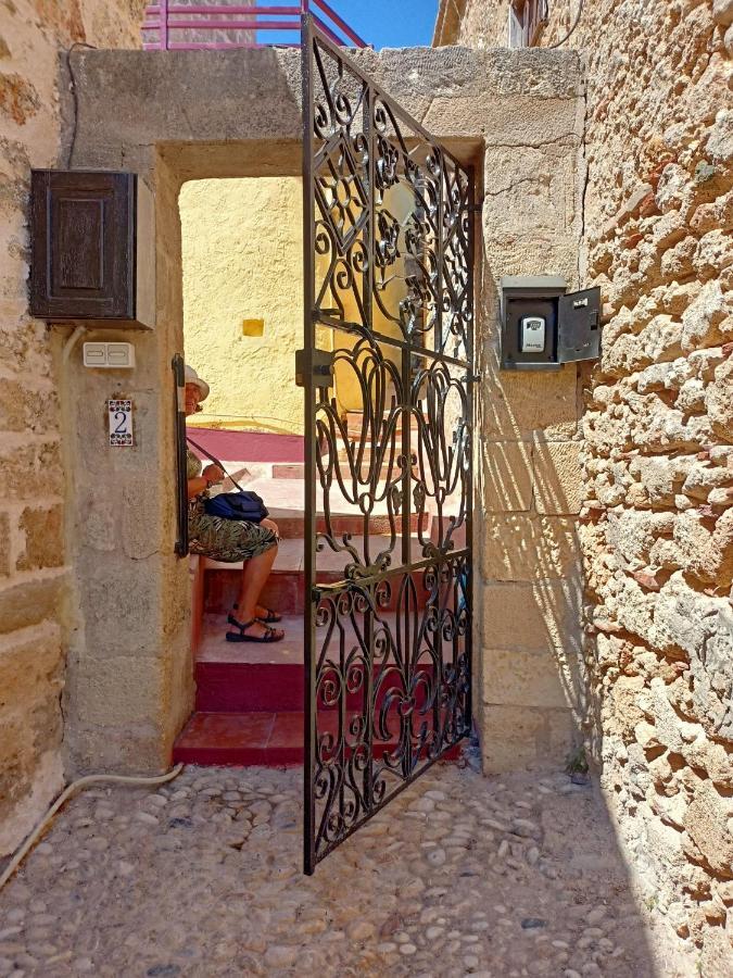 A Medieval Windmill Tower With Magnificent View Rhodes City Εξωτερικό φωτογραφία